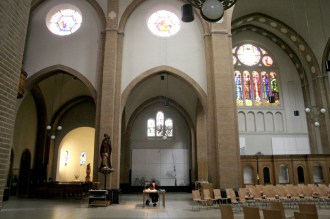 FvdM - Gedachteniskerk 1