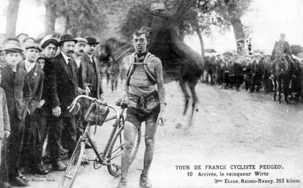 00-arrivee-le-vainqueur-wirtz-2e-etappe-reims-nancy-210-km