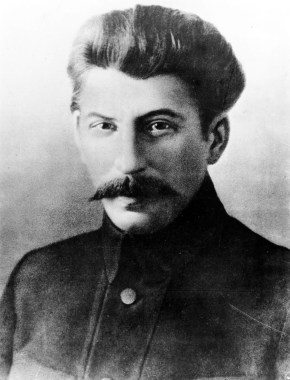 young_Stalin_11