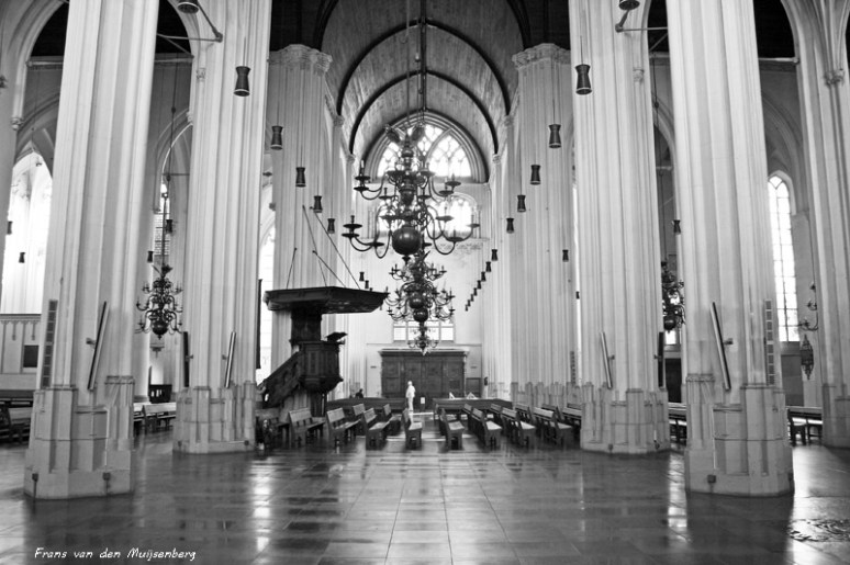 002 - Stevenskerk kooromgang-1zw